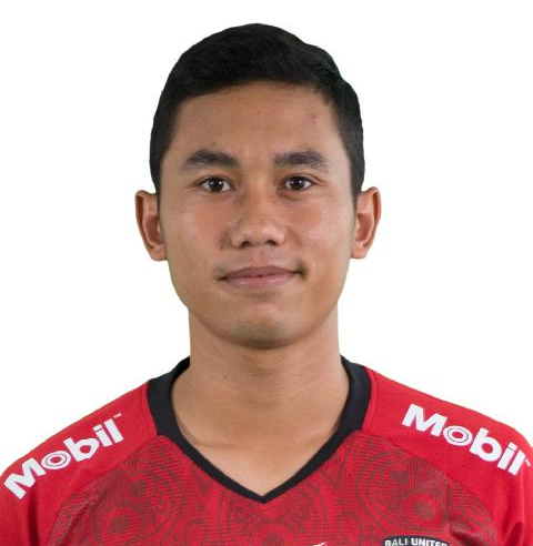 https://img.ksdyuan.com/img/football/player/8b2e49b7cd7b676de286f25a96a2289f.jpeg